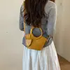 Bolsa de palha trançada com design exclusivo para mulheres, nova moda 2026, versátil bolsa de ombro e transversal, bolsa pequena de alta qualidade