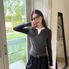 Foto Real # Camiseta de Manga Longa Falsa de Duas Peças em Cor Contrastante para Mulheres 2025 Nova Slim Fit Costura Outono Cor Café Top Camiseta Básica
