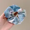 2026 Novo Scrunchie de Cetim Retro Francês Acessório de Cabelo Elegante Prendedor de Rabo de Cavalo Outono e Inverno Estiloso Acessório de Cabelo Lenço Quadrado