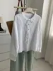 Camisa de jacquard de encaje bordado retro suave con cordones y cuello redondo para mujer, versión coreana de otoño 2026, estilo petite con mangas abullonadas, cárdigan