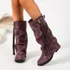 Botas de Couro Retro com Tachas Bico Fino Nova Coleção Primavera/Verão 2026 Franja Picante Salto Bloco Preto Fivela de Metal Botas Femininas Soltas