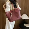 Bolsa Feminina de Textura Trançada Retro Moda Transfronteiriça Nova 2026 Bolsa de Ombro Único para o Dia a Dia Bolsa Tote de Mão de Grande Capacidade