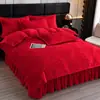 Nuevo Juego de Cubre Cama de Terciopelo Tallado de Cuatro Piezas, Terciopelo Térmico Grueso de Alto Peso para Invierno, Cubre Cama Completamente Mate, Terciopelo de Leche