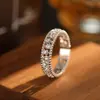Anillo Vintage de Meteorito de Plata de Ley 925 para Mujer, Exquisito Borde de Encaje de Perlas Completamente Diamantado Envuelto Abierto Ajustable de Alta Gama