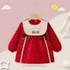 Pantalón de tirantes para bebé niña Otoño e Invierno Ropa de exterior Estilo occidental Falda de princesa Babero para comer infantil Delantal impermeable a prueba de suciedad Protector para bebé