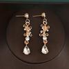 Conjunto de Três Peças de Tiara Coroa para Noiva Europeia e Americana Luxuoso e Atmosférico Conjunto de Joias de Casamento Colar de Alta Qualidade Brincos Coroa