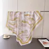 Lenço Grande Estilo Coreano Texturizado Seda Falsa Toque de Luxo Lenço de Seda Xale Estampado Polaina Decorativa Lenço para Proteção Solar Lenço para Mulheres