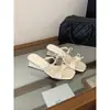 Sandálias plataforma de moda coreana 2026 para mulheres, calçados casuais de verão para uso externo, sandálias de moda casuais com bico quadrado