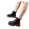 Populares botas estilo Martin de suela gruesa para mujeres menudas, nuevo estilo otoño e invierno 2026, forradas de felpa y engrosadas, botines adelgazantes de estilo británico para mujer