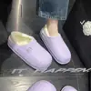 Pantuflas de algodón para pareja de invierno para mujer, con talón cubierto, impermeables, para uso en interiores en casa, zapatos cálidos posparto, antideslizantes, de suela gruesa, pantuflas de felpa para hombre