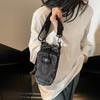 Bolsa de Teléfono Móvil de Mezclilla para Mujer 2025 Nueva Moda Versátil Bolso Pequeño Mini Bolso Bandolera Vertical Billetera para Monedas Bolsa para Botella de Agua