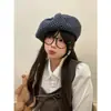 Boina Roja de Lunares Estilo Dongdaemun para Mujer, Sombrero Cálido de Otoño e Invierno, Edición de Año Nuevo, Ilumina el Cutis, Hace que el Rostro Parezca Más Pequeño, Sombrero de Artista Versátil