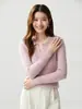 Temperamento Intelectual~Suéter de Cashmere Gola Alta Light Luxury Manga Longa Feminino Slim Fit Canelado para o Trabalho Camada Base Simples de Tricô