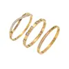 Pulsera con Cierre Completo de Diamantes Super Brillantes de Zircón 5A Estilo Europeo y Americano Acero Inoxidable Pulsera Personalizada Unisex Accesorio de Moda
