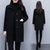 Sobretudo de Lã Feminino Comprimento Médio 2025 Outono e Inverno Novo Estilo Coreano Solto Tamanho Grande Feminino Look Emagrecedor e Rejuvenescedor Sobretudo de Lã