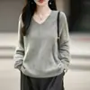 Suéter de Punto sin Costuras con Cuello en V Cepillado para Mujer, Suave y Cálido, Corte Ajustado, Top Básico Adelgazante para Capa Base