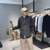 Camisa Masculina Outono Moda Minimalista Cor Sólida Versátil Manga Longa Masculina Corte Relaxado Estilo Old Money Camisa para Sobrepor Gola Alta