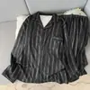 2026 Nuevo Otoño/Invierno Popular para Hombre Velour Alemán Sencillo Cálido Pijama Manga Larga Pantalón Largo Ropa de Casa Conjunto de Dos Piezas