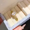 Anillo Abierto Ovalado de Zirconia Chapado en Oro Real de 18k Nicho Sensación de Alta Gama Anillo para Dedo Índice Sentido del Diseño Joyería de Mano Versátil