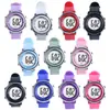 Reloj electrónico para estudiantes al por mayor estilo universitario femenino estudiantes de secundaria para correr anticaída despertador luminoso reloj deportivo simple
