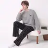 Algodón PuroOtoño NuevoHombresCuello RedondoSuéterConjunto de Pijama para CasaPantalones LargosSimpleCasualConjunto de Dos Piezas