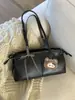 2025 de Moda para Viajar Gran Capacidad Casual Estilo Nuevo Texturizado Retro para Mujer Bolso de Hombro o Axila con Colgante