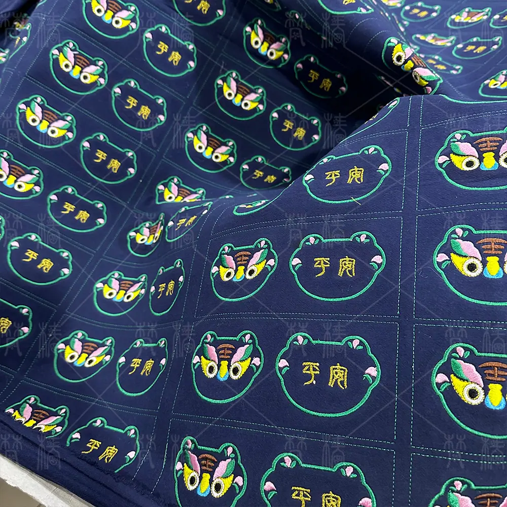 绣片虎头锁11.jpg