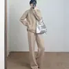 Traje casual estilo perezoso transfronterizo color avena para mujer otoño e invierno nuevo top cárdigan de color liso con cuello alto + pantalones de pierna ancha para mujer
