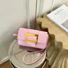 Bolso de hombro mini de moda estilo Chanel para mujer, nuevo bolso de cadena versátil 2026, bolso cruzado de alta gama para mujer trabajadora