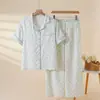 Atacado Dropshipping Gola Estampa de Morango Manga Curta Calça Longa Algodão Puro Crepe Pijama Feminino Confortável Pode Ser Usado Fora Pijama