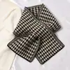 Bufanda Pequeña de Cuadros Príncipe de Gales para Mujer Otoño e Invierno Estilo Coreano Versátil ins Moderna Cálida Protector de Cuello Bufanda de Punto para Cuello