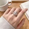 Anillo de Corona de Plata de Ley 925 de Venta Caliente Transfronteriza Europeo y Americano para Mujer, Lujo Ligero, Diseño de Nicho de Gama Alta, Exquisito Anillo de Zirconia