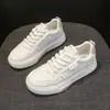 Novos Sapatos Femininos Primavera 2026 Tênis Brancos Respiráveis Versáteis Ins Estilo Coreano Tênis Esportivos Casuais de Solado Grosso Sapatos da Moda