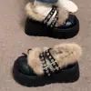 Zapatos Individuales Retro Cálidos y Peludos Dulces y Frescos, Zapatos de Algodón, Nuevo Modelo Invierno 2025, Para Combinar con Faldas, Forrados de Polar, Suela Gruesa, Zapatos de Algodón que Aumentan la Altura