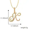 Colgante de hip-hop europeo y americano cuerpo de flor cuerpo de hierba colgante de letra inglesa estilo nicho incrustado con circonita collar para discoteca de club nocturno venta al por mayor
