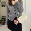 Suéter Blanco con Moño para Mujer Talla Pequeña Otoño e Invierno 2024 Nuevo de Alta Gama Estilo Chanel Suéter Interior Corto