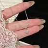Collar Brillante de Gota de Agua para Mujer 2026 Nuevo Nicho Lujo Ligero Circonita Cadena para Clavícula Sensación de Alta Gama Regalo de Cumpleaños para Mejor Amiga