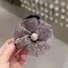 Presilha de Garra Flor de Renda Luxuosa com Pérolas e Laço de Strass, Presilha Tubarão, Acessório de Cabelo de Alta Qualidade para Penteado Semipreso no Dia a Dia