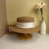 Sombrero de paja de ala corta con diseño de lunares estilo francés para mujer, estilo vacacional de verano, sombrero de protección solar para la playa, hace que la cara se vea más pequeña, sombrero de sol versátil