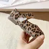 Zapatos Mary Jane retro con estampado de leopardo para bebé, nuevo estilo otoño 2026, zapatos de cuero poco profundos versión coreana para niñas con suelas suaves antideslizantes