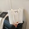 Design de Nicho Senso de Moda Versátil Bolsa de Grande Capacidade Nova Bolsa de Ombro para Aulas para Estudantes Universitários Bolsa Tote para o Dia a Dia