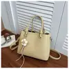 Bolsa de Mão Casual Feminina Nova Moda para Comércio Exterior Transfronteiriço, Bolsa Saco Versátil para o Dia a Dia com Toque de Qualidade, Bolsa de Ombro e Transversal