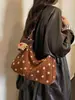 Bolso de lunares para mujer, nueva colección de otoño 2026, estilo de alta gama, bolso de hombro de gamuza con efecto Maillard, bolso tipo dumpling de gran capacidad
