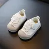 Zapatos para Bebé Niña 2025 Otoño Nuevos Suela Suave Antideslizantes Zapatos para Bebé y Niño Pequeño Zapatos para Niños Zapatos Planos para Niña