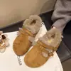 Sapatos Birkenstock slip-on peludos com sola grossa e aumento interno de 5 cm de altura, coleção outono/inverno 2026, sapatos de algodão pelúcia quentinhos e forrados com fleece