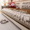 Funda de sofá jacquard de chenilla temática navideña, calidad de exportación, adecuada para todas las estaciones, con características antideslizantes y resistentes a los arañazos de gato, y lavable a máquina