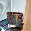 Bolsa de Hombro Retro Estampada 2026, Bolso Grande de Moda y Tendencia para Mujer, Bolso de Hombro Nuevo con Textura Simple Casual