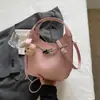 Bolsa Feminina Estilosa de Grande Capacidade 2026 Nova Tendência Moda Conjunto de Bolsas de Mão Bolsa Transversal Tipo Balde Fashion de Alto Valor