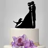 Tarjeta de Pastel de Bodas Acrílica Personalizada Pareja Besándose Novia y Perro Tarjeta de Pastel