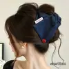Grampo de cabelo de temperamento de alta qualidade acessório de cabelo luxo leve outono e inverno grampo tubarão grampo 2026 novo estilo coreano grampo de garra triangular